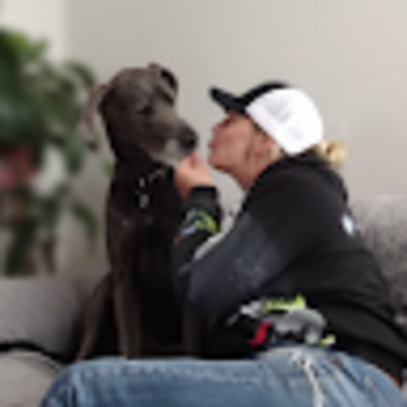 Meet your Posher, Lynitta - Picture 1 of 1